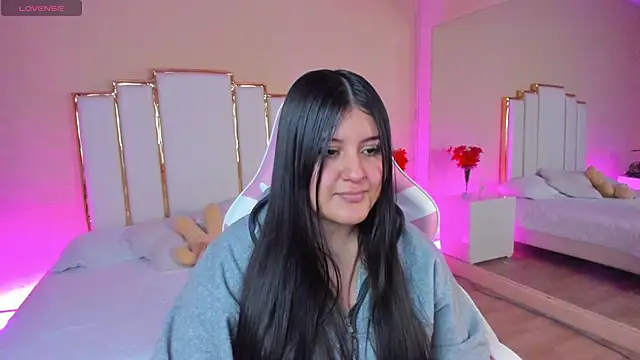 AnnaSwift  online show from February 11, 1:34 pm