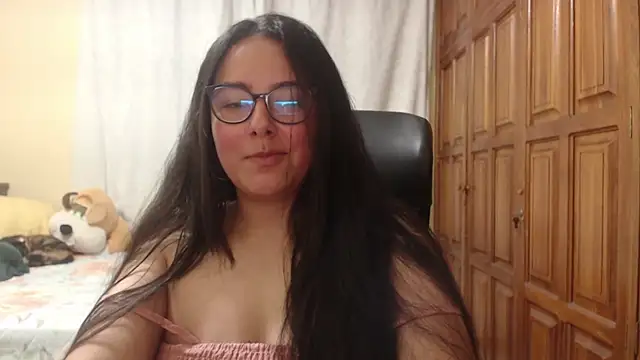 Venus cat  online show from May 16, 1:19 am