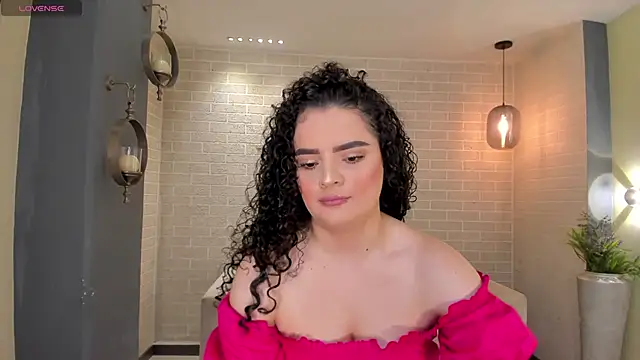 KylieJenkins online show from November 20, 12:17 pm