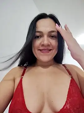 LindaSalo33 online show from December 22, 4:37 am