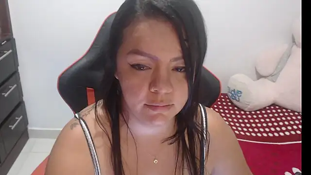 emily sexxx online show from May 17, 10:36 am