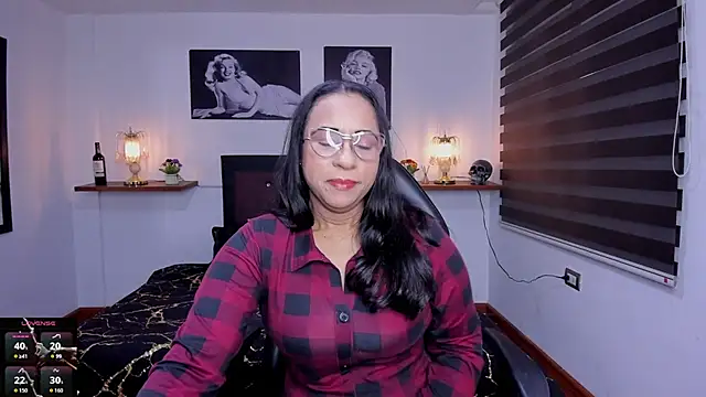 Veronica jonness online show from October 6, 1:06 pm