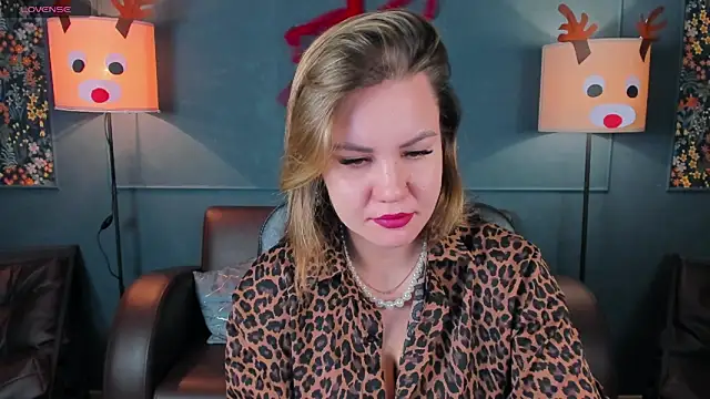 AriaEven online show from December 23, 10:08 am