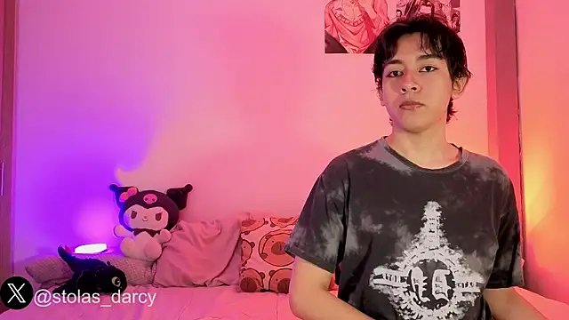 Darcy and Stolas online show from April 29, 12:52 pm