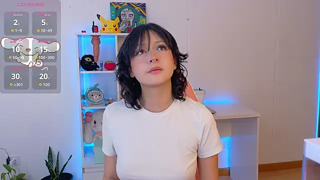 Sallie Doll online show from November 11, 4:59 pm