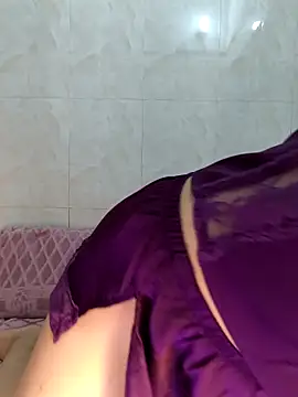 Timi xx online show from May 5, 3:04 pm