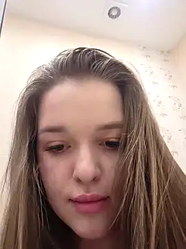 EmilyWhispers online show from May 4, 10:24 pm