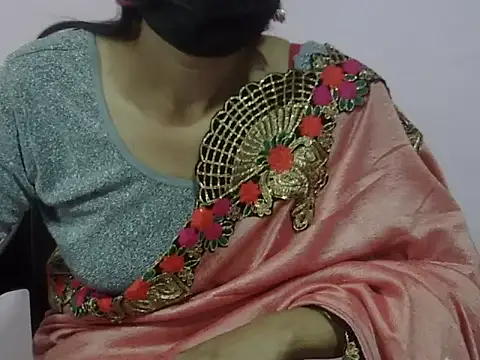 Laila Cute online show from January 17, 1:51 pm