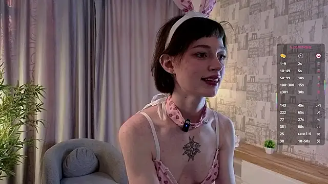 PaulaDauge online show from October 17, 1:20 am