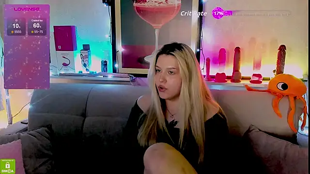 Malisha kiss online show from March 25, 12:41 pm