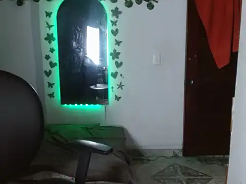 Ebony luna online show from May 11, 12:51 pm