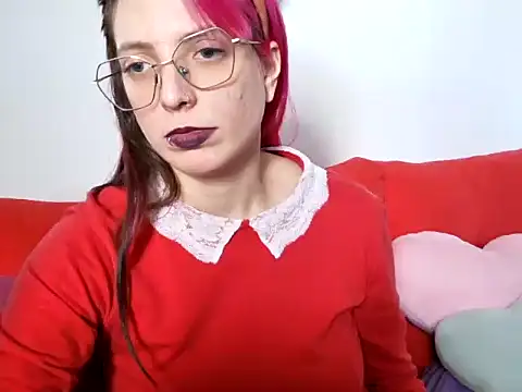 Snapshot of Fairybomb0n chatting on October 7, 2:10 pm Fairybomb0n online show from October 7, 2:10 pm