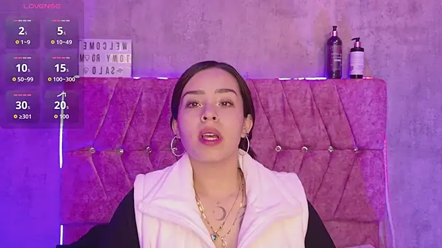Mia lopez 1 online show from May 19, 8:32 am