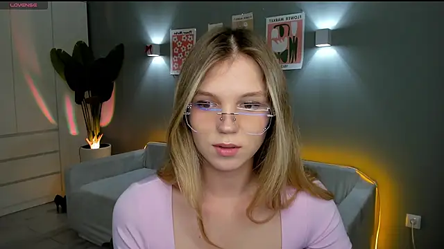 linakorvin online show from October 18, 1:36 pm