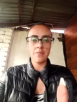 Jade 1-9 online show from October 24, 8:16 pm