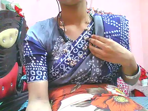 night queeen7 online show from November 4, 7:19 pm