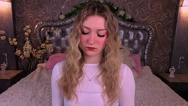 AngelAnabelle online show from March 22, 8:37 pm