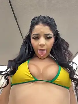 ArieliciousXXX online show from May 23, 1:20 pm