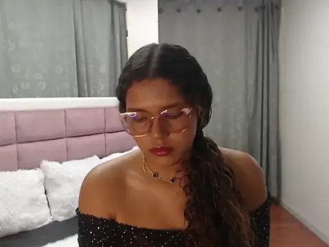 jimena bell online show from October 14, 1:25 pm