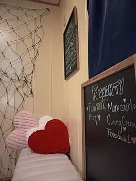 allnaturalmermaid online show from January 8, 6:23 pm