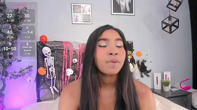 Nahomycarterr online show from October 19, 7:38 pm