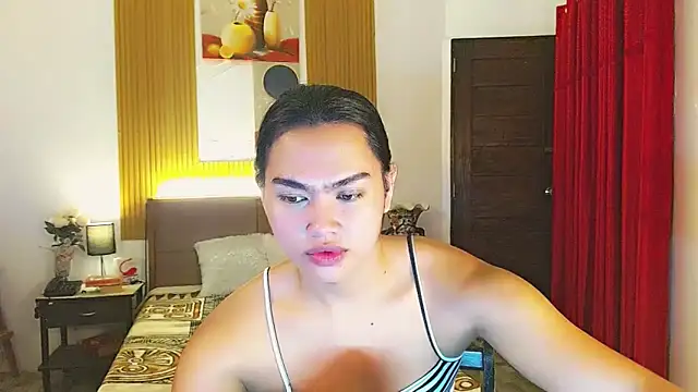 fallinLunaxX online show from November 14, 4:07 pm