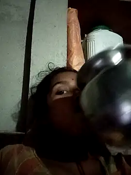 Cuty kanchna online show from December 3, 3:03 pm