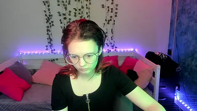 shy elina01 online show from January 10, 9:25 am