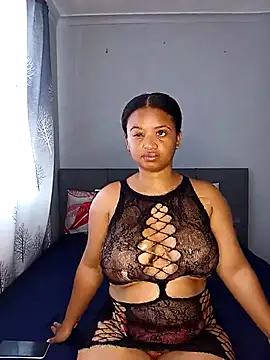 Sultrytits6 online show from April 7, 10:28 am