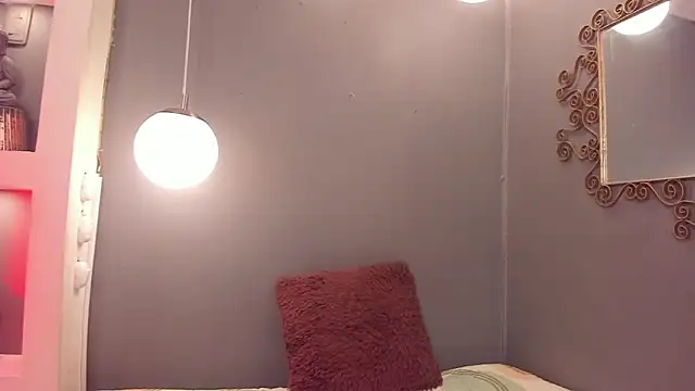 Alana Martinez  online show from March 27, 8:09 pm