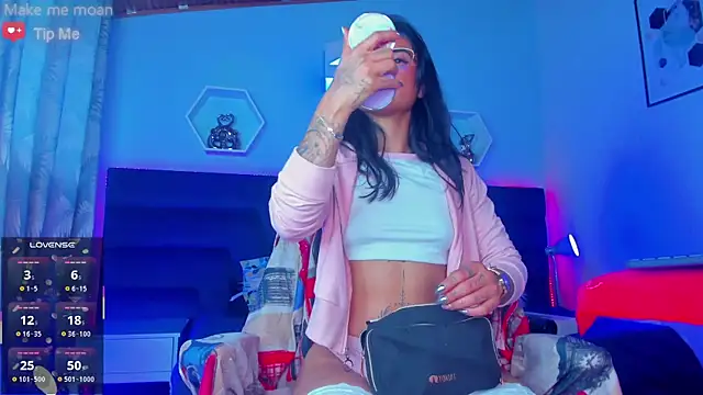 madisson 121 online show from October 14, 2:19 pm