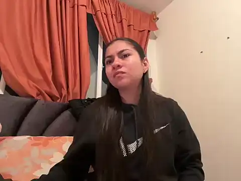 camilita1820 online show from October 5, 2:38 am