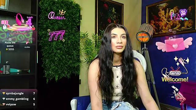 nicolepalmer online show from May 21, 7:17 am