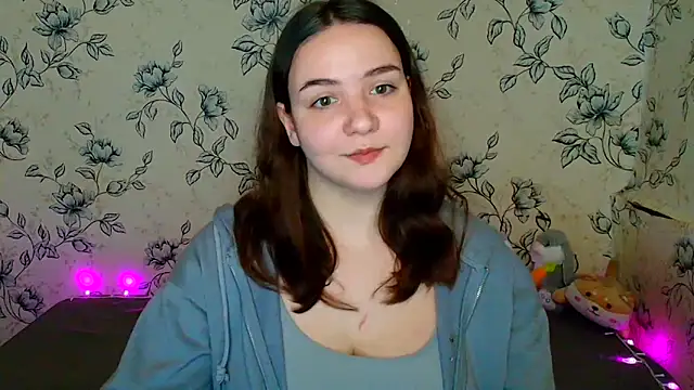 OliviaMontgommery online show from March 25, 12:52 pm