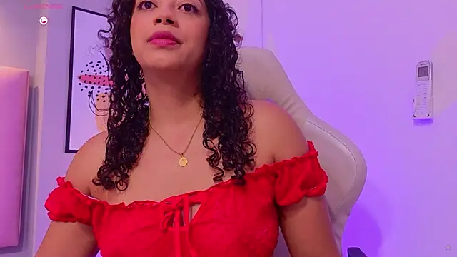 CamilaLevy online show from May 4, 12:20 pm