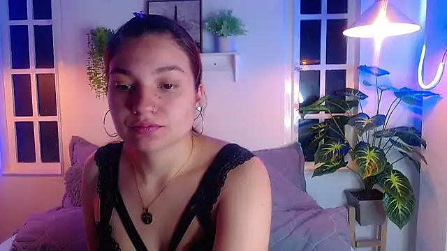 Viollet C online show from October 20, 1:41 am