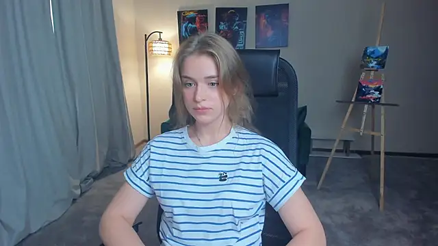 KeelyStowers online show from October 4, 1:50 pm