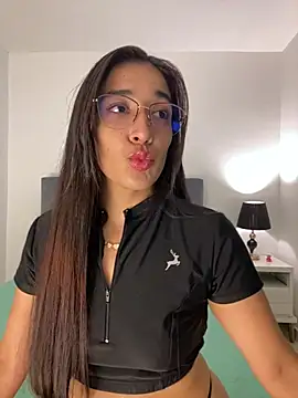 SabrinaEvanss  online show from May 19, 7:54 pm