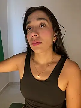 SabrinaEvanss  online show from May 4, 7:06 pm