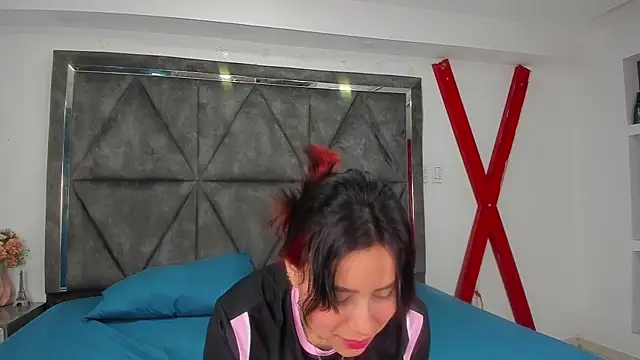 Nixielee  online show from November 1, 7:18 pm