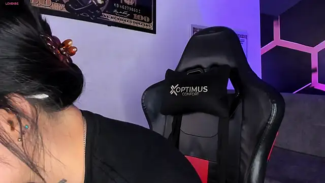 Nixielee  online show from October 5, 5:51 pm