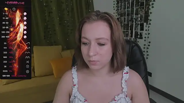 Emma Garcias online show from November 11, 1:52 pm