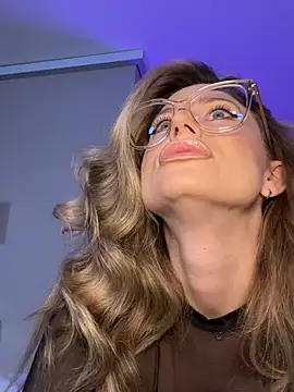 AvaMaddisson online show from February 12, 4:14 am