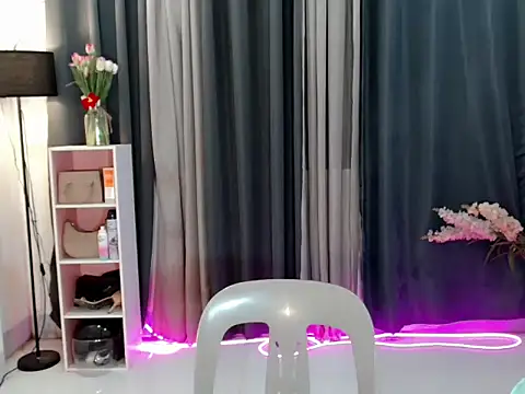 buttycamillex online show from May 14, 5:19 pm