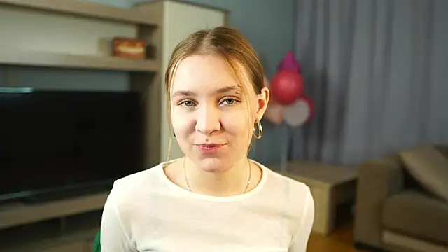 MarindaRuud online show from November 15, 12:06 pm