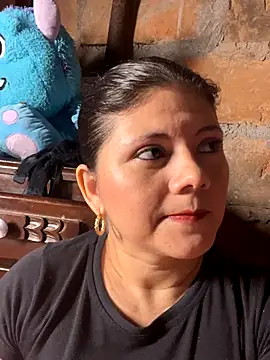 lady and charly online show from November 20, 2:12 am