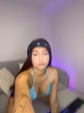 Little Xioms online show from October 3, 11:10 pm