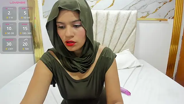 Yasmin nazer online show from October 20, 7:28 pm