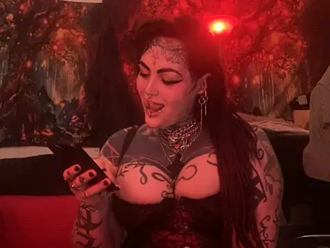 nyxvelon online show from April 9, 8:03 pm