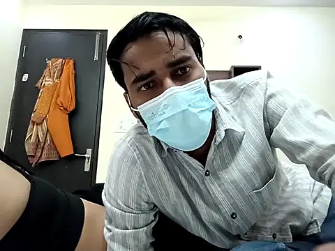 horny milf couple online show from October 13, 4:20 pm